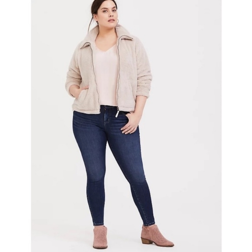 Torrid Sherpa Zip Up Jacket in Beige/Tan Size 4 (X) - Picture 2 of 11